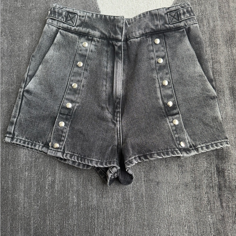 Women's Gray Denim Shorts